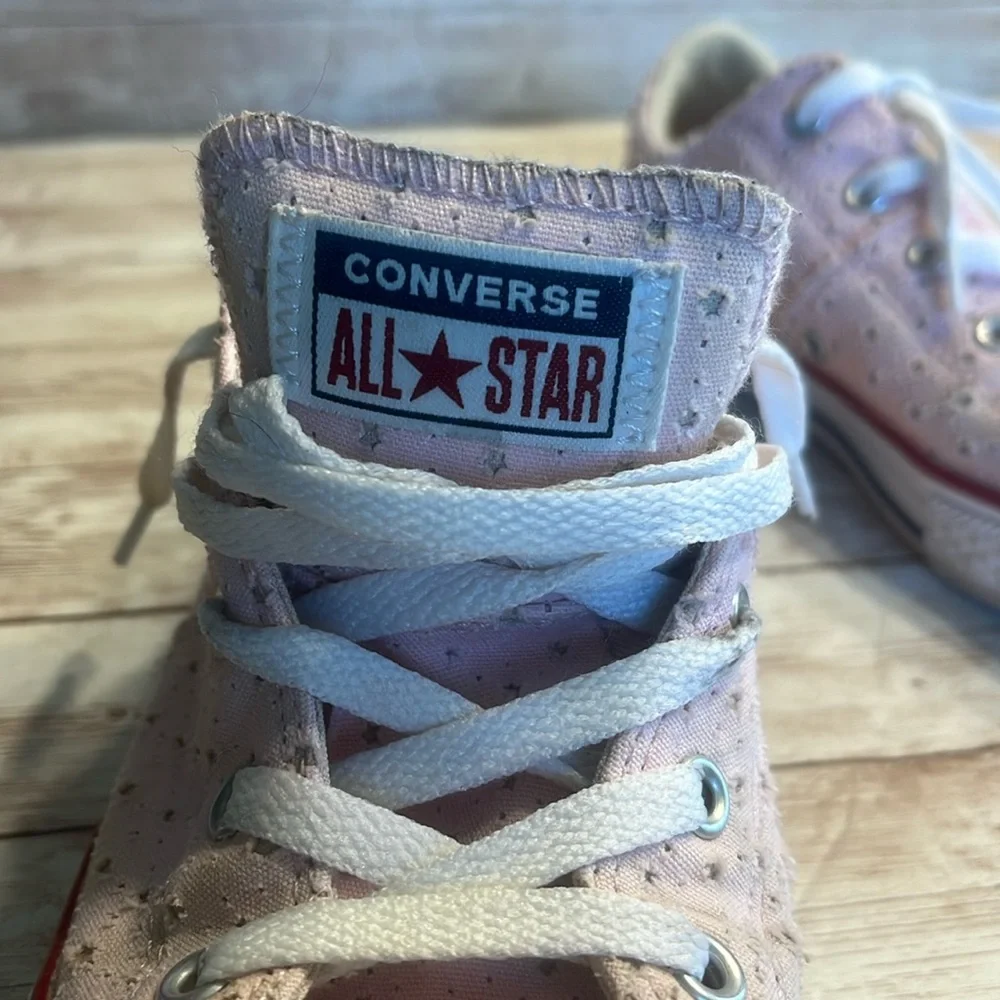 Converse 4 (Kids) Pink Star Cutout Sneakers